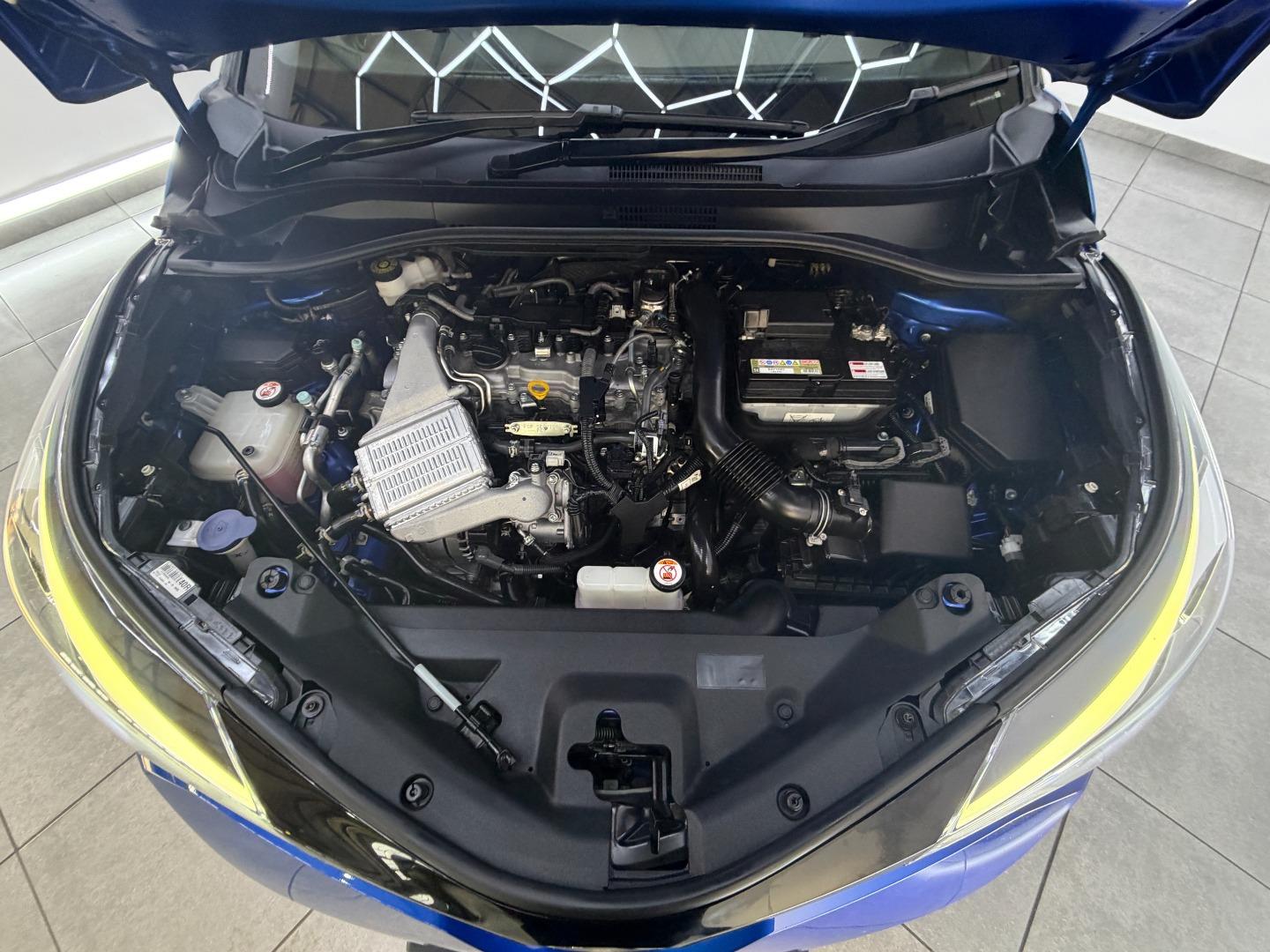 2022 Toyota C-Hr MY22.2 1.2T Luxury Cvt