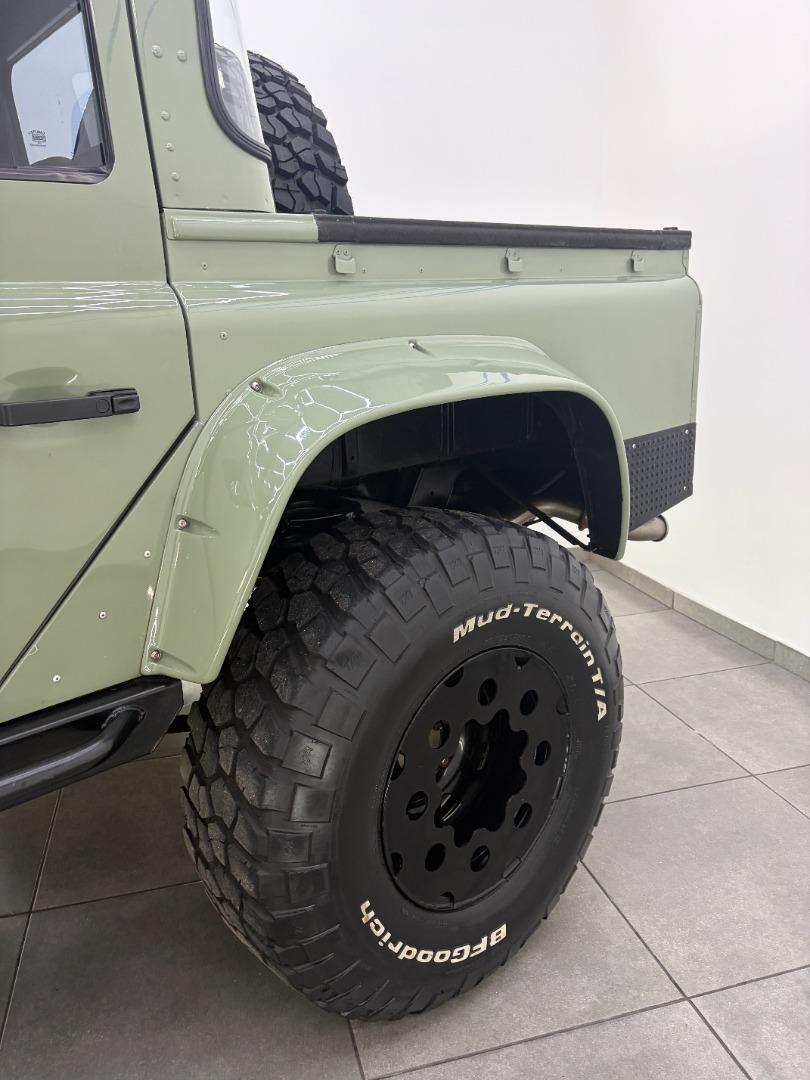 2004 Land Rover Defender 110 2.5 Td5 D/cab