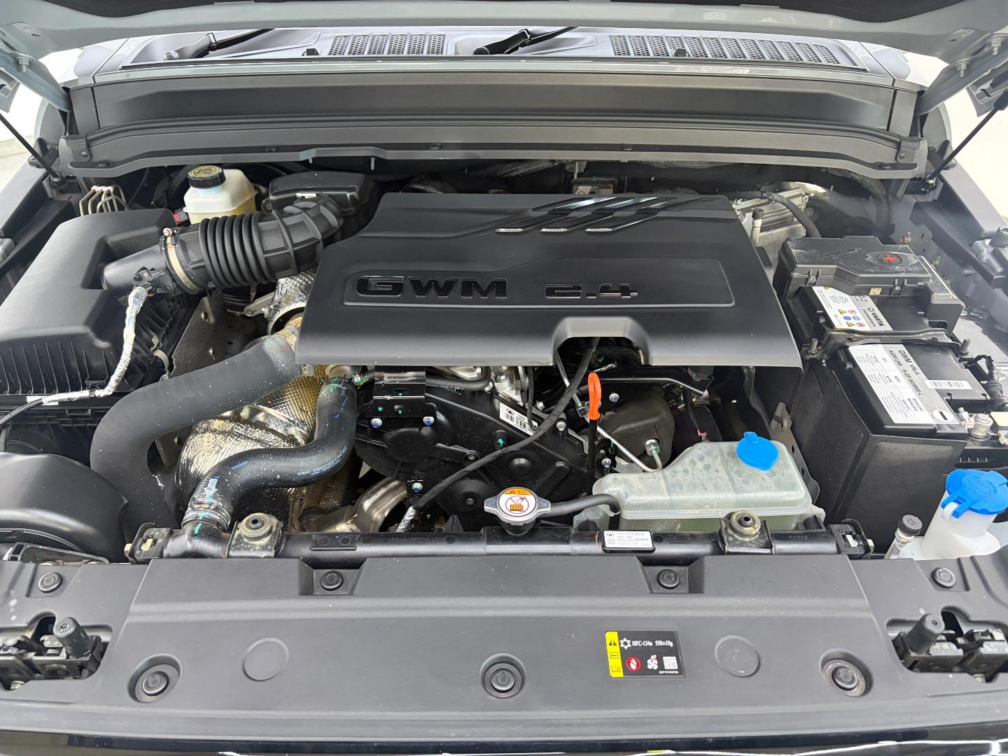 2026 Gwm Tank 300 MY25.8 2.4D Luxury 4X2 At