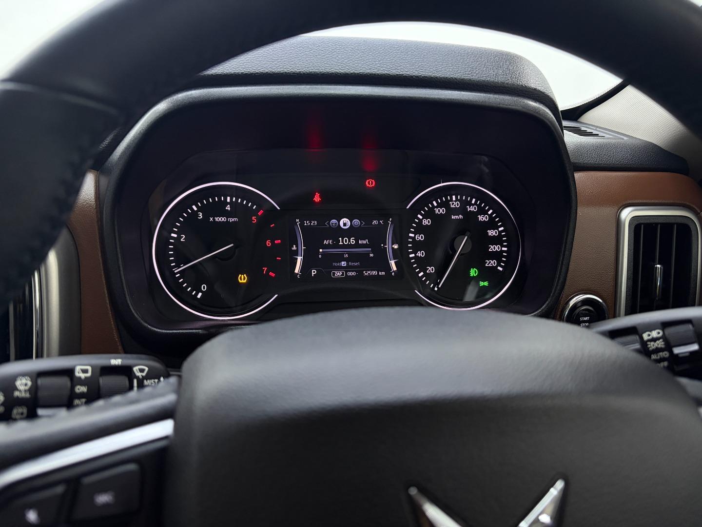 2023 Mahindra Scorpio N My23 Z8 4X2 At