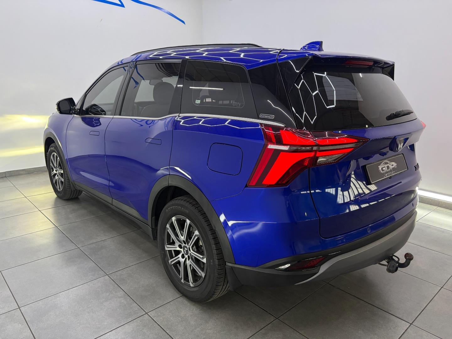 2023 Mahindra Xuv 700 MY22.11 Ax7
