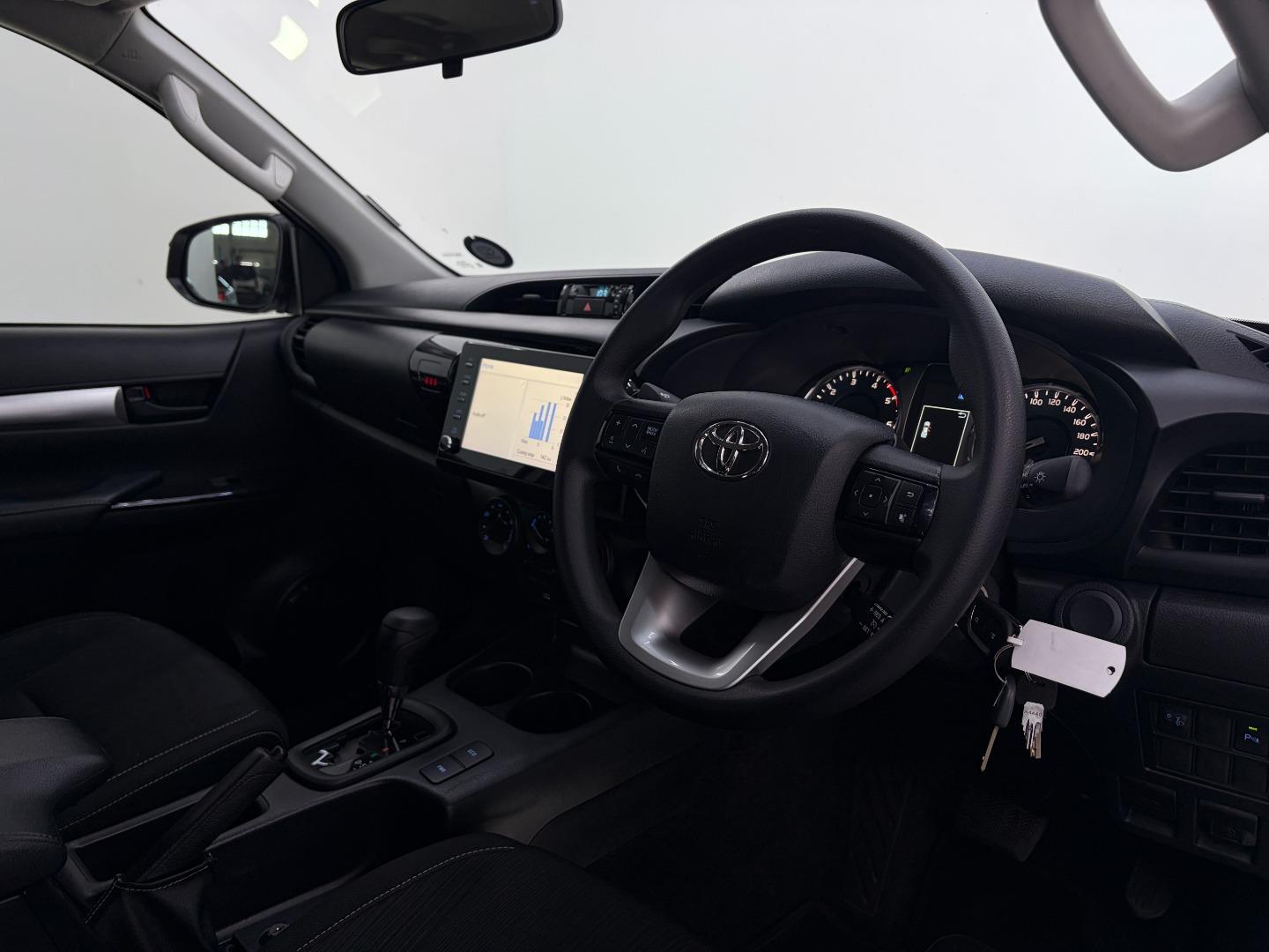 2024 Toyota Hilux MY24.6 2.4 Gd-6 Raider D Cab At