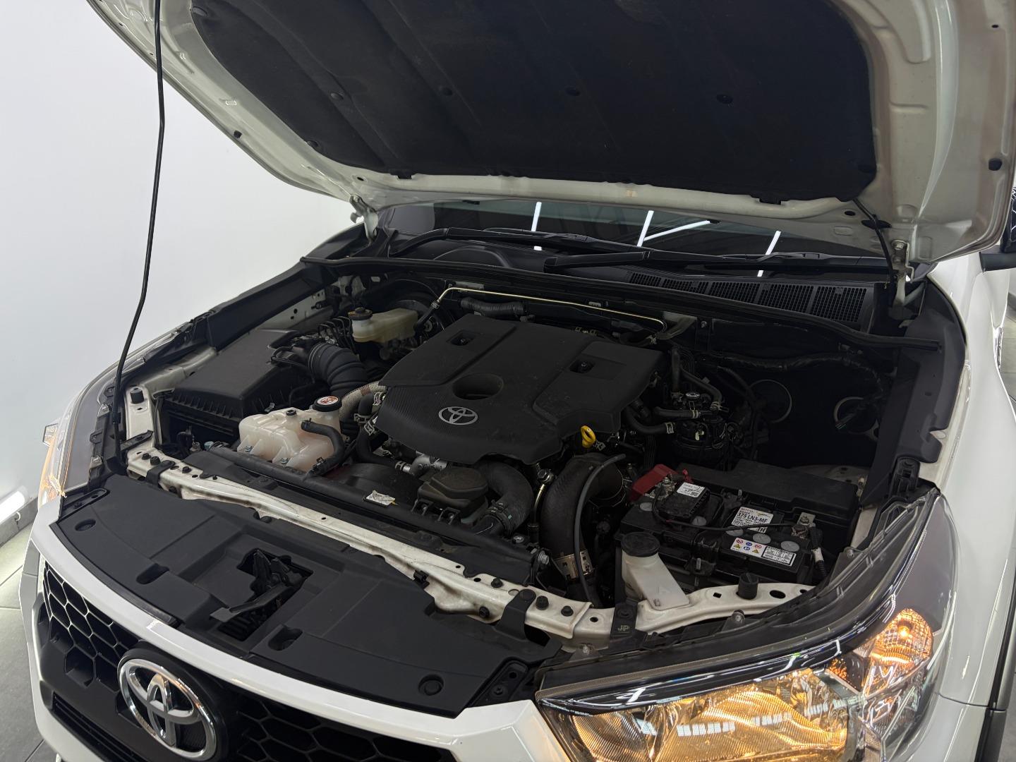 2024 Toyota Hilux MY24.6 2.4 Gd-6 Raider D Cab At