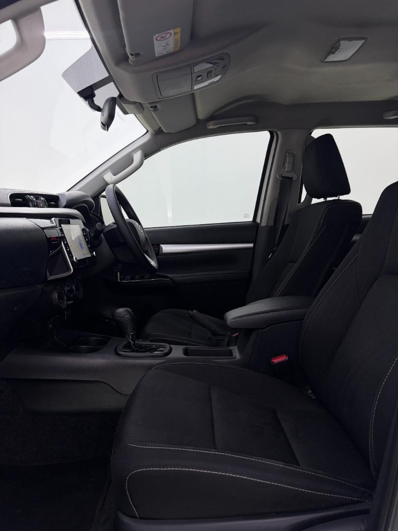 2024 Toyota Hilux MY24.6 2.4 Gd-6 Raider D Cab At
