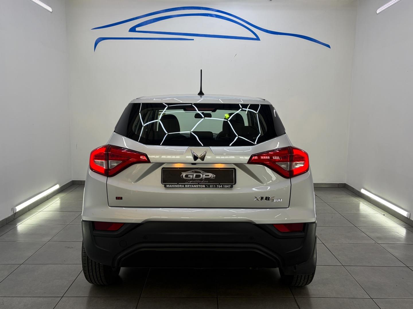 2023 Mahindra Xuv300 My22 W4 Se