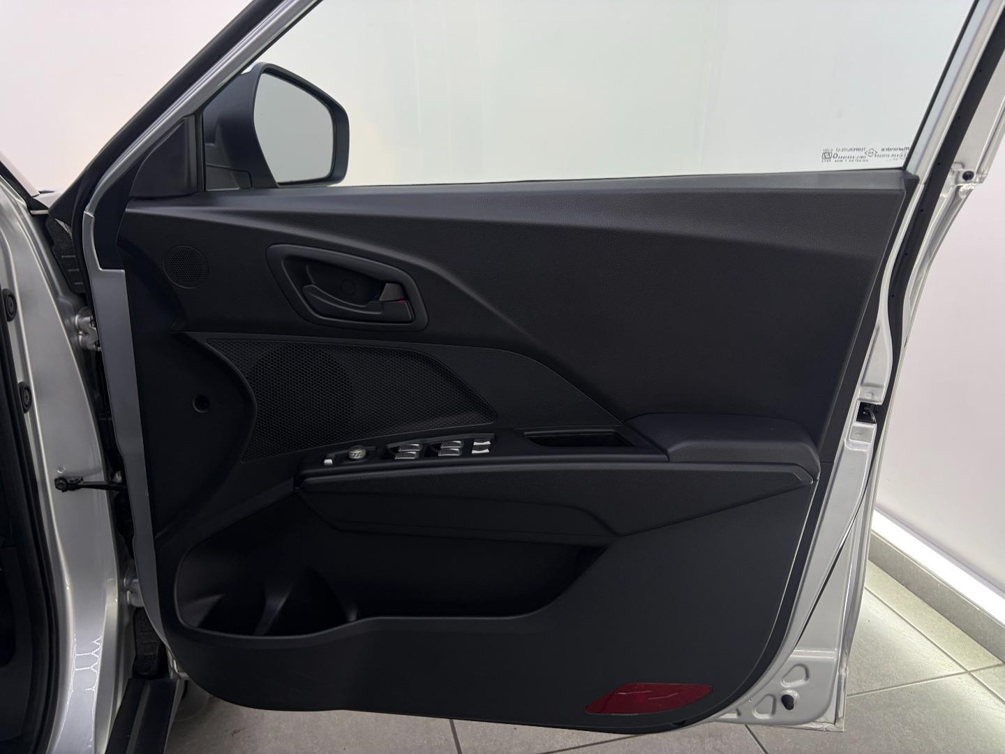 2023 Mahindra Xuv300 My22 W4 Se