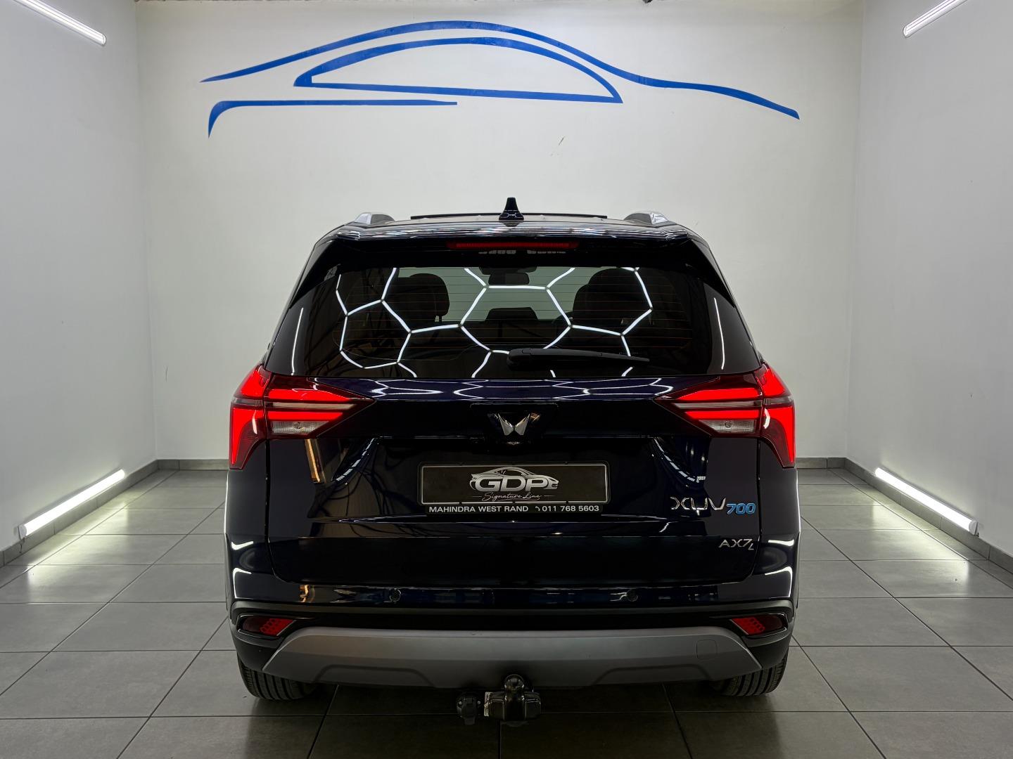 2023 Mahindra Xuv 700 MY22.11 Ax7 L