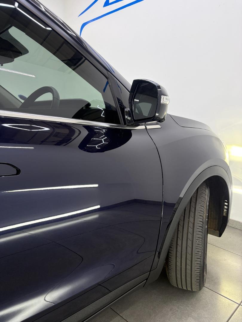 2023 Mahindra Xuv 700 MY22.11 Ax7 L