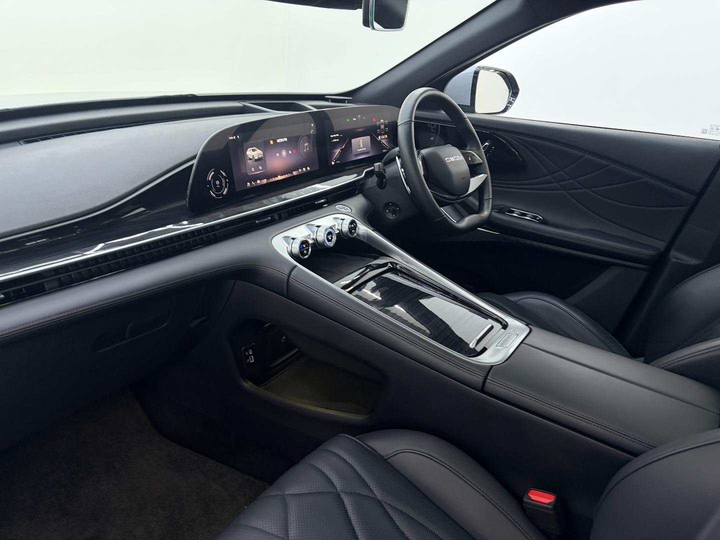 2025 OMODA Omoda C9 My24 2.0 Tgdi Explore Awd