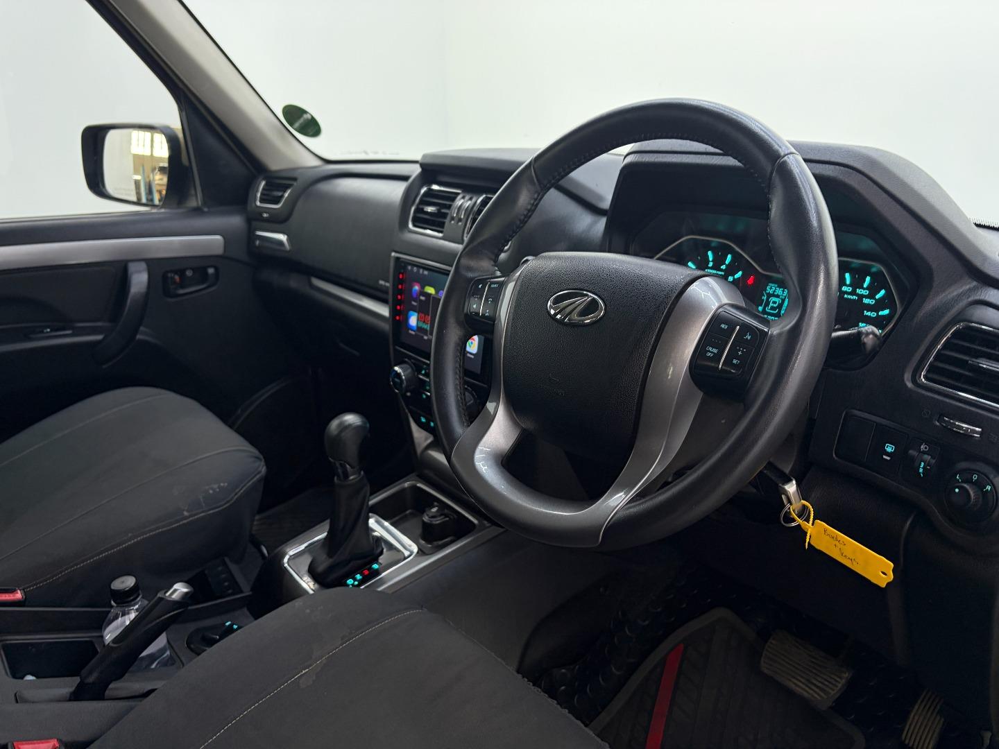 2024 Mahindra Pik Up MY22.7 S11 Karoo Dawn Edition D Cab At 4X4