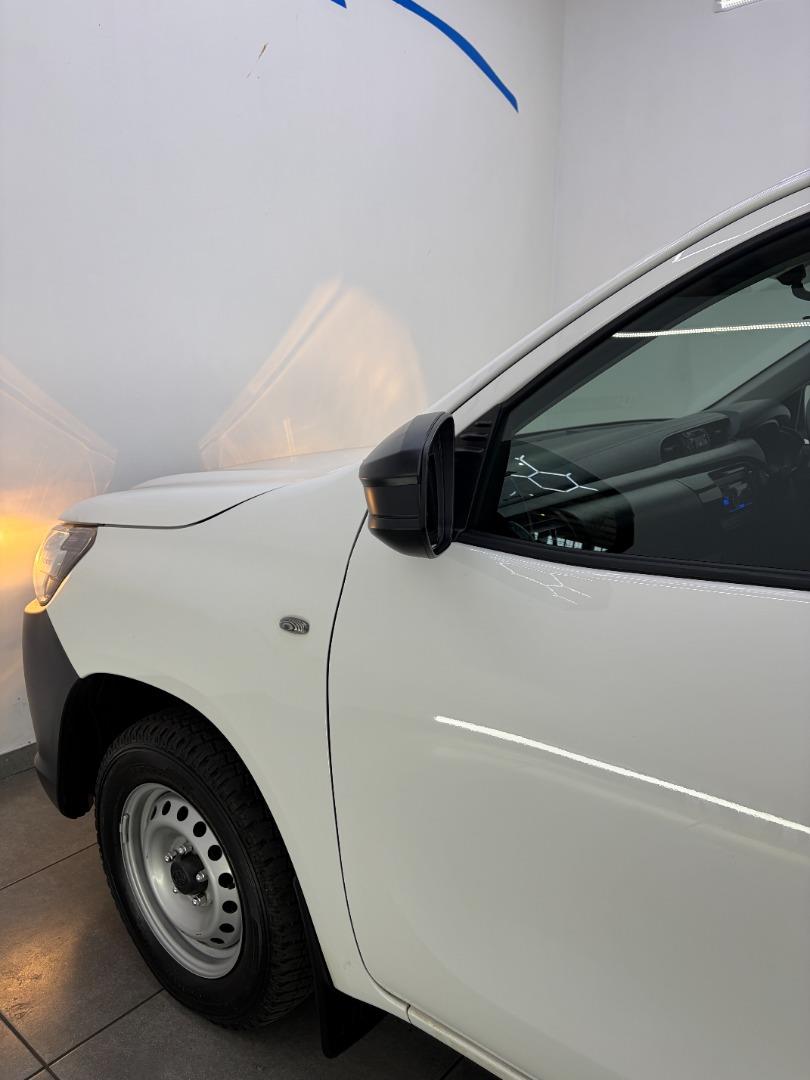 2025 Toyota Hilux My24 2.4 Gd S 5mt Ac S Cab