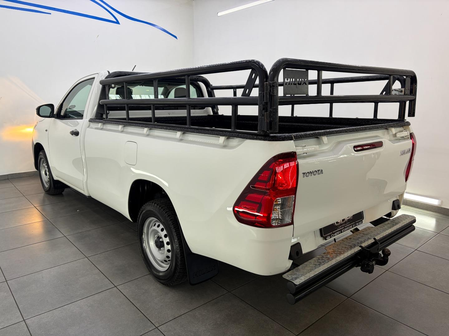 2025 Toyota Hilux MY24.11 2.4 Gd S S Cab Ac