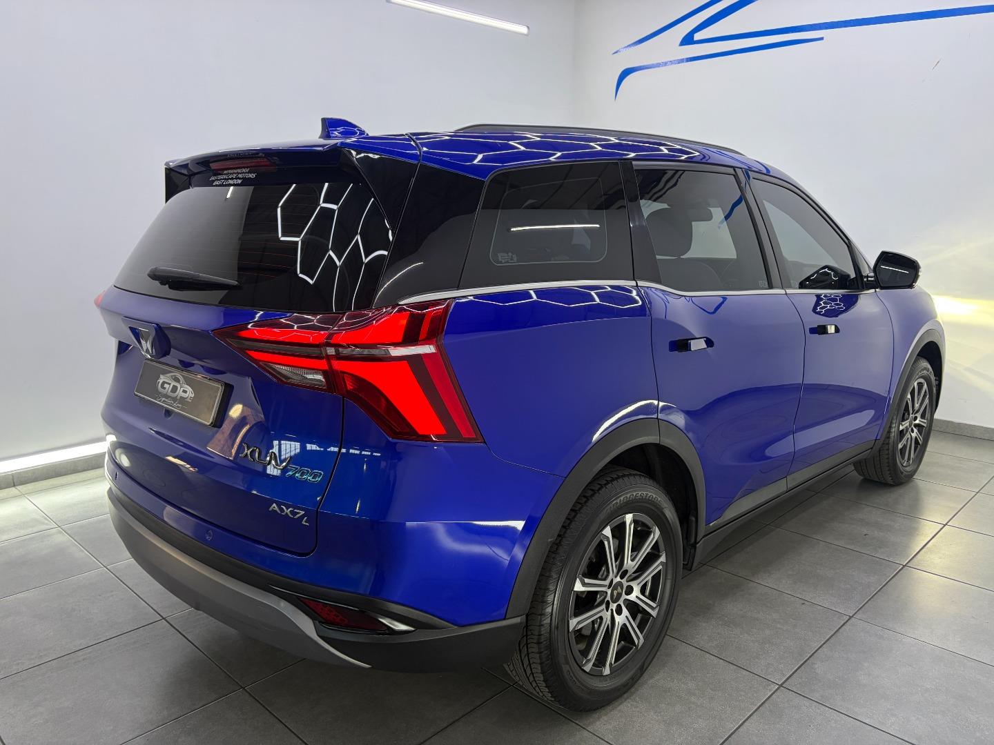 2024 Mahindra Xuv 700 MY22.11 Ax7