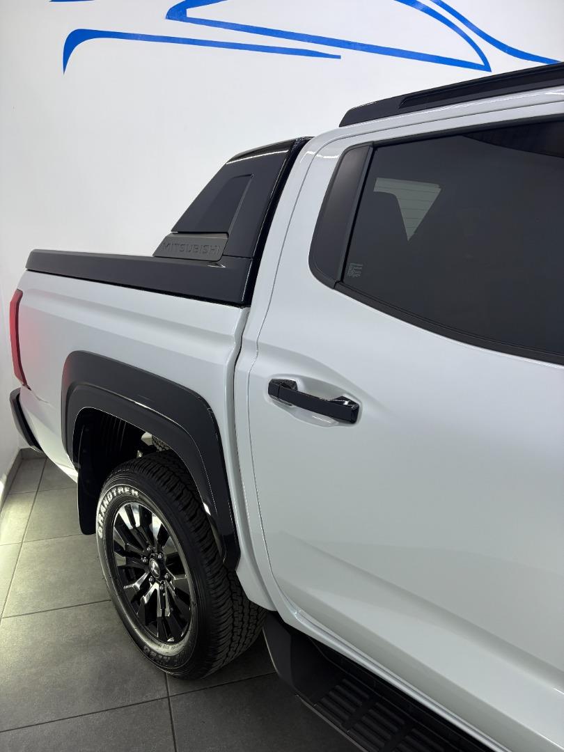 2026 Mitsubishi Triton MY26.7 2.4 Bi-Turbo D Cab 4X4 At