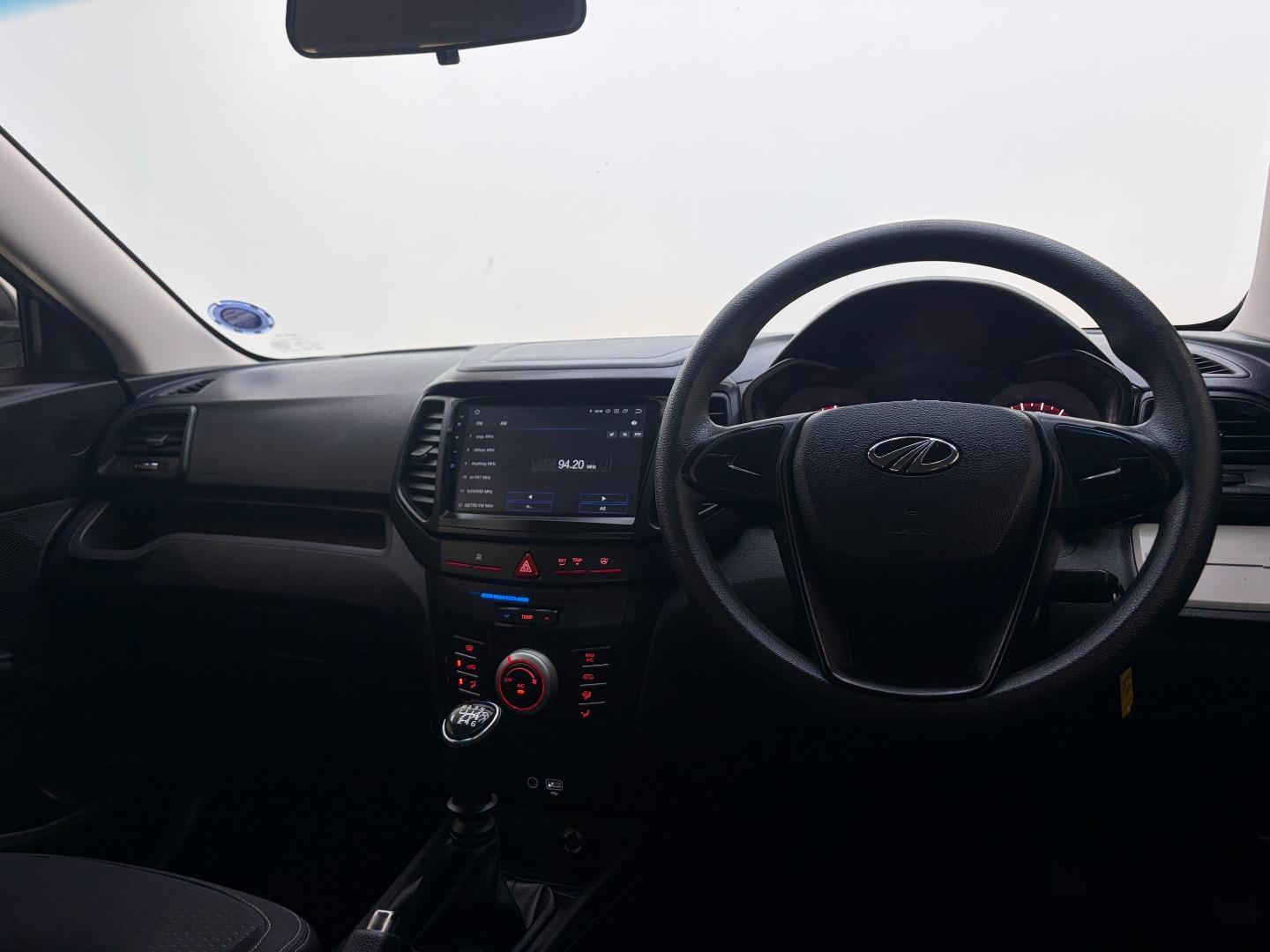 2023 Mahindra Xuv300 My22 W4 Se