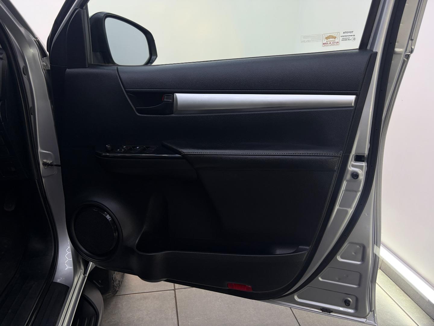 2020 Toyota Hilux MY19.6 2.4 Gd-6 D/cab Rb Srx At