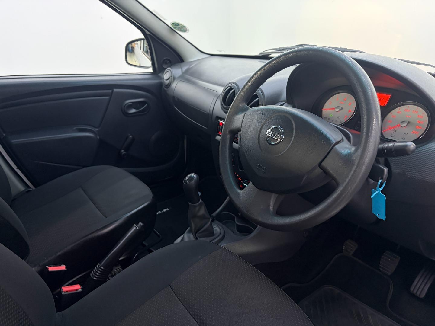 2022 Nissan NP200 1.6 8V Ac Safety Pack
