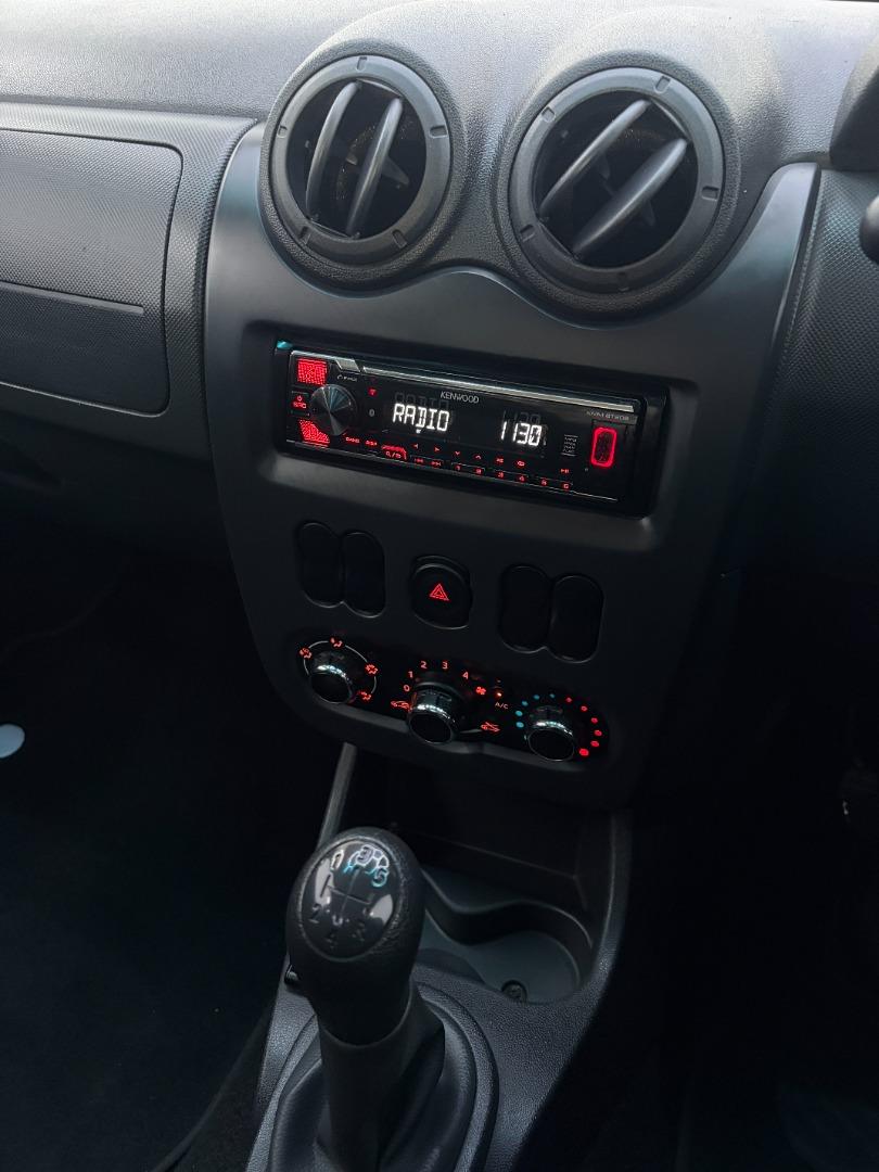 2022 Nissan NP200 1.6 8V Ac Safety Pack