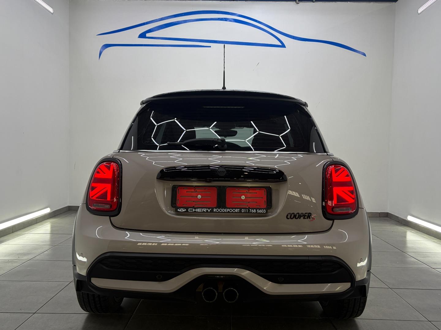 2023 MINI Hatch 3-Door MY22.6 Cooper S