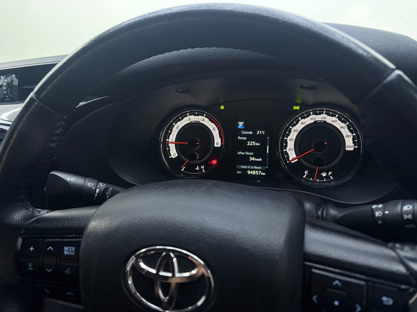 2019 Toyota Hilux MY19.6 2.8 Gd-6 D/cab Rb Legend 50 At