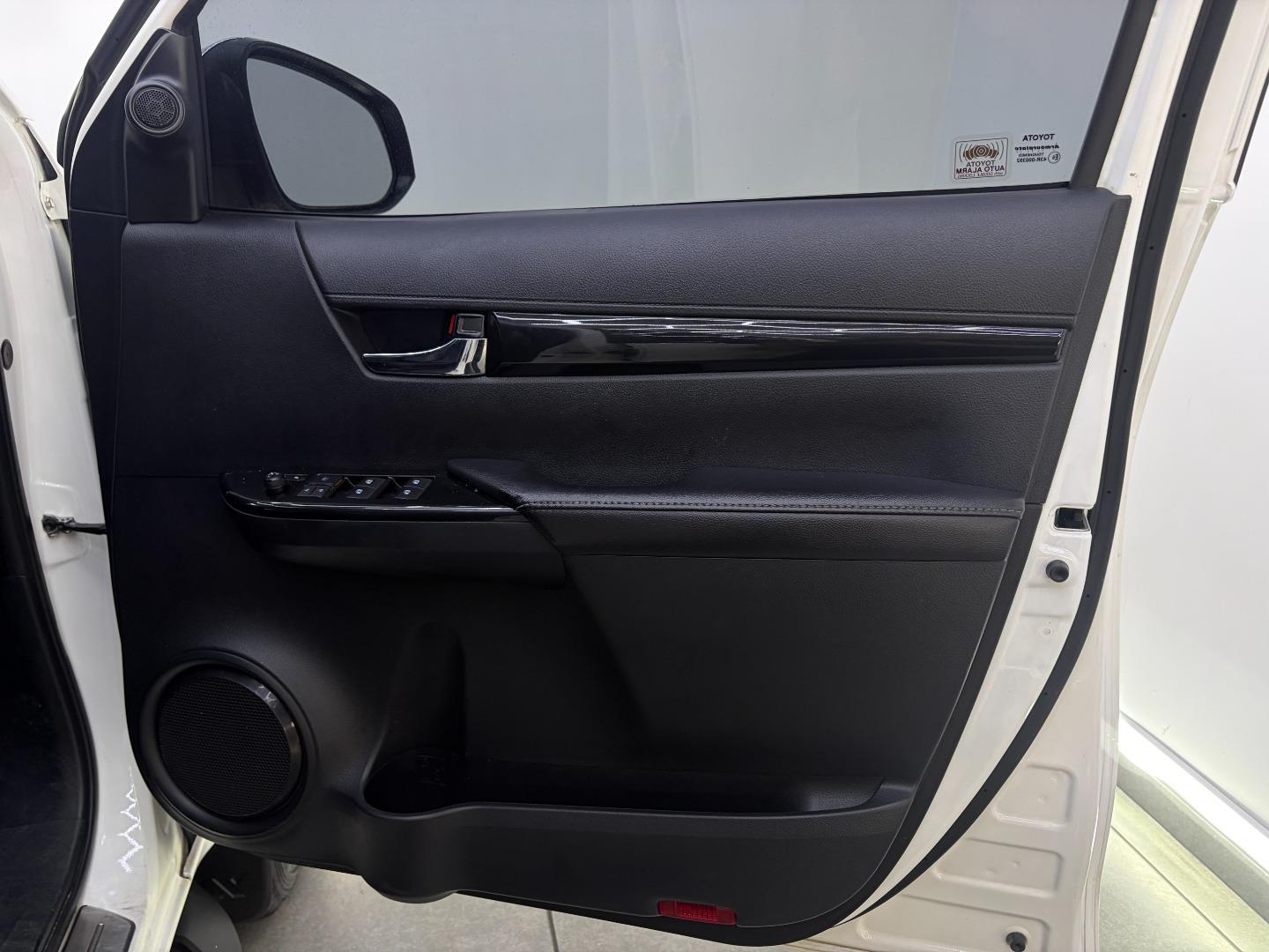2019 Toyota Hilux MY19.6 2.8 Gd-6 D/cab Rb Legend 50 At